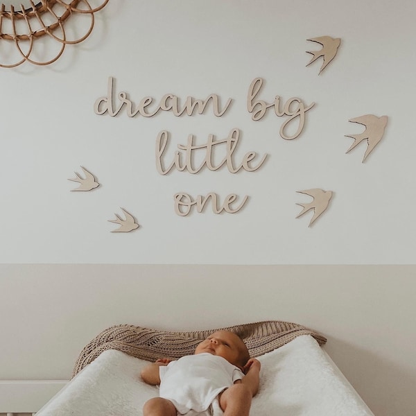 Dream Big Little one, Inschrift an der Wand, houten woorden, houten wanddecor, kinderkamer, kinderzimmer Inschrift, kinderzimmer deko, speelkamer