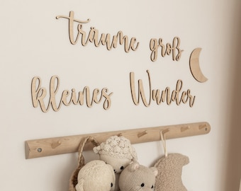 Tolles kleines Wunder, Schrift aus Holz, Wandschrift aus Holz fürs Kinderzimmer, Zauberstab-Dekoration fürs Kinderzimmer, Zauberstab-Dekoration aus Holz, Holzwörter