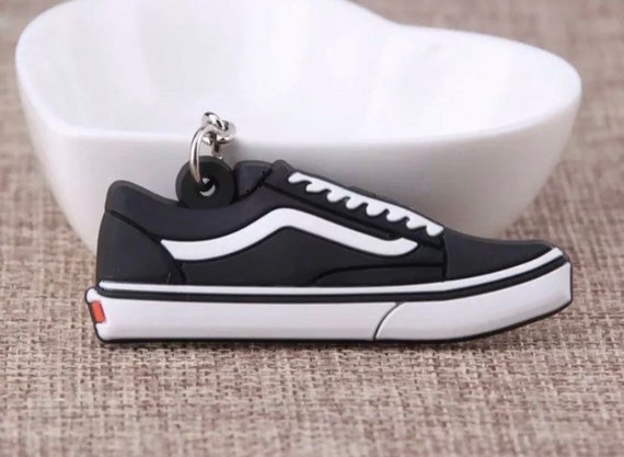 vans shoe keyring