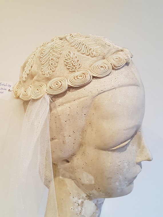 Vintage 30s wedding cap for veil soutache embroid… - image 9