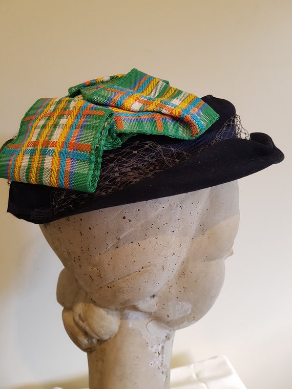 Vintage 40s womens dark navy tilt hat checked gre… - image 3
