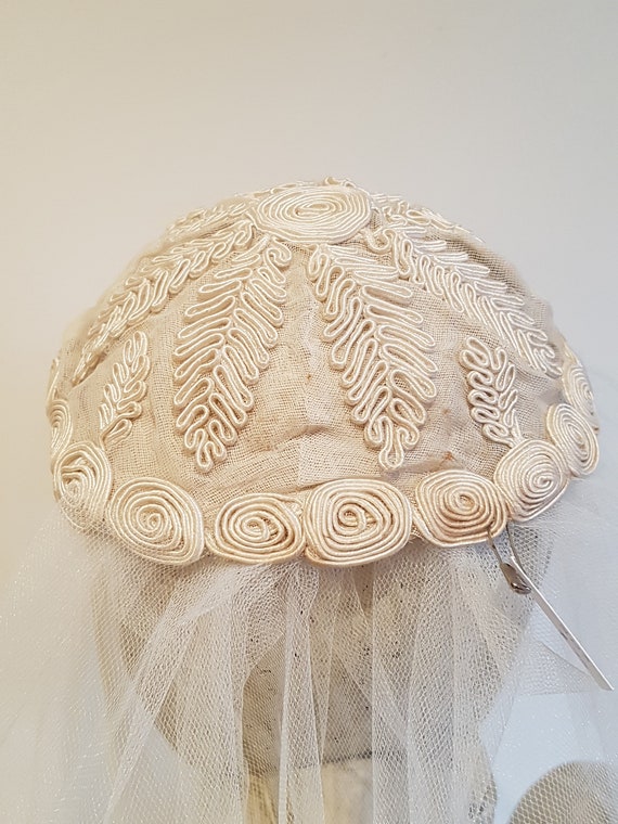 Vintage 30s wedding cap for veil soutache embroid… - image 2