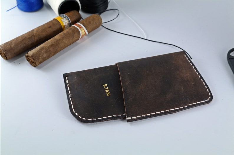 Cigars Accessories, Leather Cigar Travel Case, Cigar Holder, Handmade Minimal Cigar Case, Gift for boyfriend Dad and Women, Hand-stitched, Cigar Cover, Grain Leather, Full-grain Leather, For Gift, Gift for Boyfriend, Gift Man, Handmade, stanleather