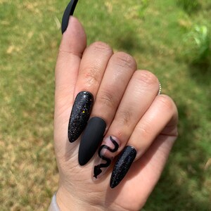 Green Snake Press On Nails Green Nails Fake Nails Animal Etsy See more ideas about dream nails, pretty acrylic nails, minimalist nails. etsy