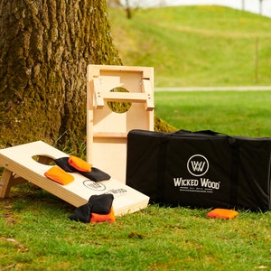 Cornhole Set Mini - Wicked Wood - 60x30cm - 2x4 bags and carrying bag