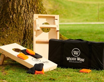 Cornhole Set Mini - Wicked Wood - 60x30cm - 2x4 Taschen und Tragetasche