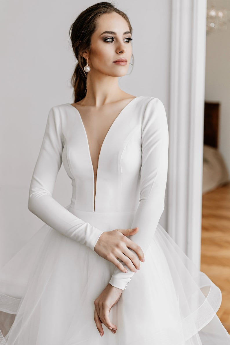 Wedding dress simple Minimalistic style Open back Long | Etsy