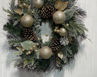 24” Christmas wreath, Pine wreath, Gold wreath, elegant Christmas wreath, Door wreath