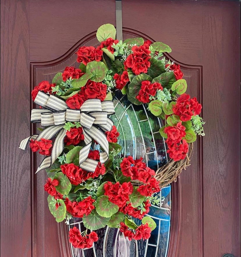 22x25 Red Geranium Wreath Front Door Wreath Summer Wreath Etsy