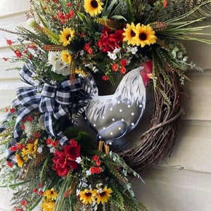 28x25 Chicken Wreath, Farmhouse Wreath, Front Door Wreath, Large Wreath, Summer Wreath, Spring Wreath, Everyday Wreath image 3