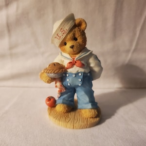Enesco Cherished Teddies Figurine Bob &quot;Our Friendship Is From Sea to Shining Sea&quot; 202444 (Retired)