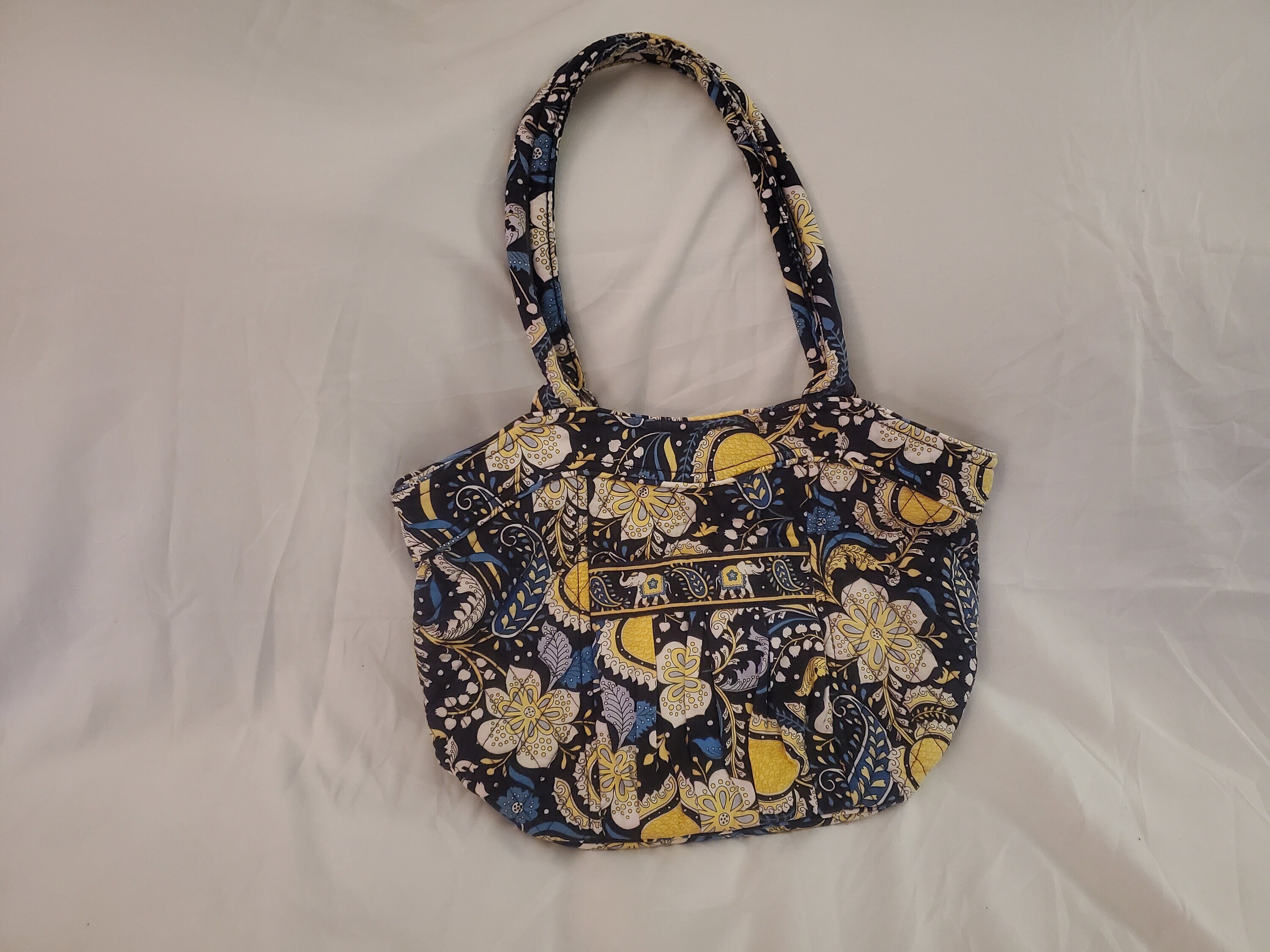 Vera Bradley Large Over the Shoulder Bag "Ellie Blue" Pattern (Retired)
