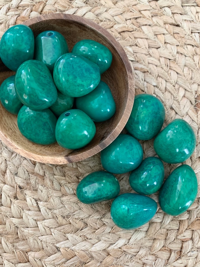Emerald Green Tagua Nuts Large Tagua Nut Beads Emerald Green Etsy