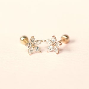 14K Solid Gold Dainty Flower Cartilage Helix Inner conch sung tragus Screw Back Earring 20G