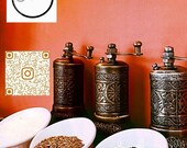 Turkish Pepper Salt Grinder Spice Grinder Mill 4.3 inch