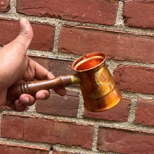 Caffettiera turca in rame martellato a mano – Ibrik Cezve da 280 ml con manico in legno