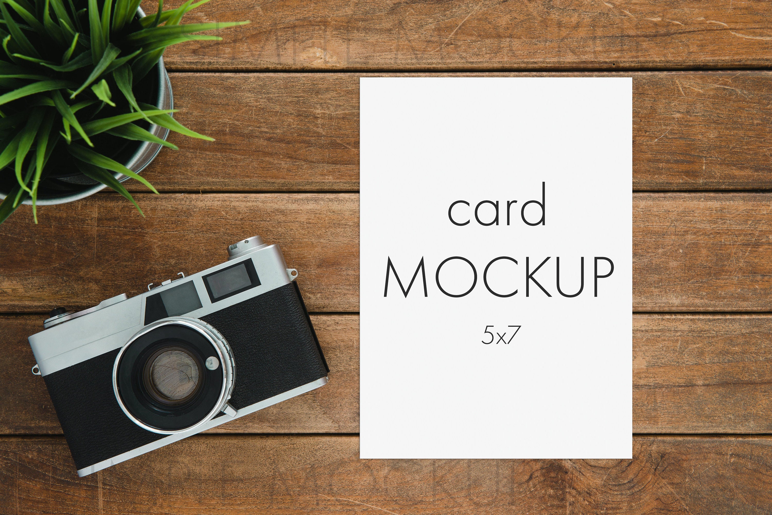 Download Card Mockup on a Wood Background for 5x7 or A7 Ratio ...