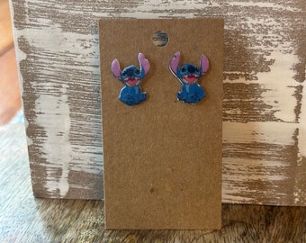 Puces d'oreilles Stitch/ Boucles d'oreilles Ohana/ Hawaïenne/ Hypoallergénique/ Fait main/ Cadeaux pour elle