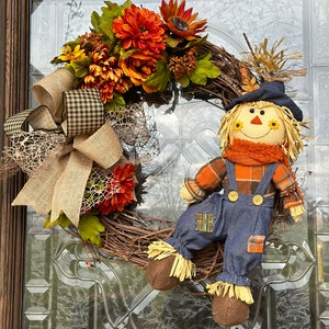 Scarecrow Autumn Harvest Wreath
