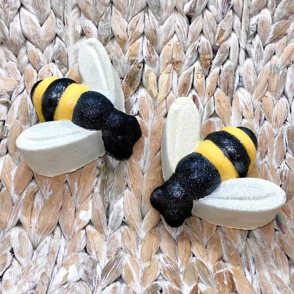 Bumble bee, handmade bath bombs, oatmeal milk and honey, bug gifts, honey bee, bath fizzie, bug art, entomology