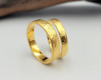 Hammered Wedding Ring Set, Gold Plated Wedding Band Set, His and Her Rings, Couples Gift, Rough Engagement Rings, Hammered Matching Rings