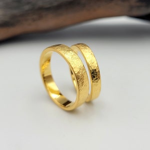 Hammered Wedding Ring Set, Gold Plated Wedding Band Set, His and Her Rings, Couples Gift, Rough Engagement Rings, Hammered Matching Rings