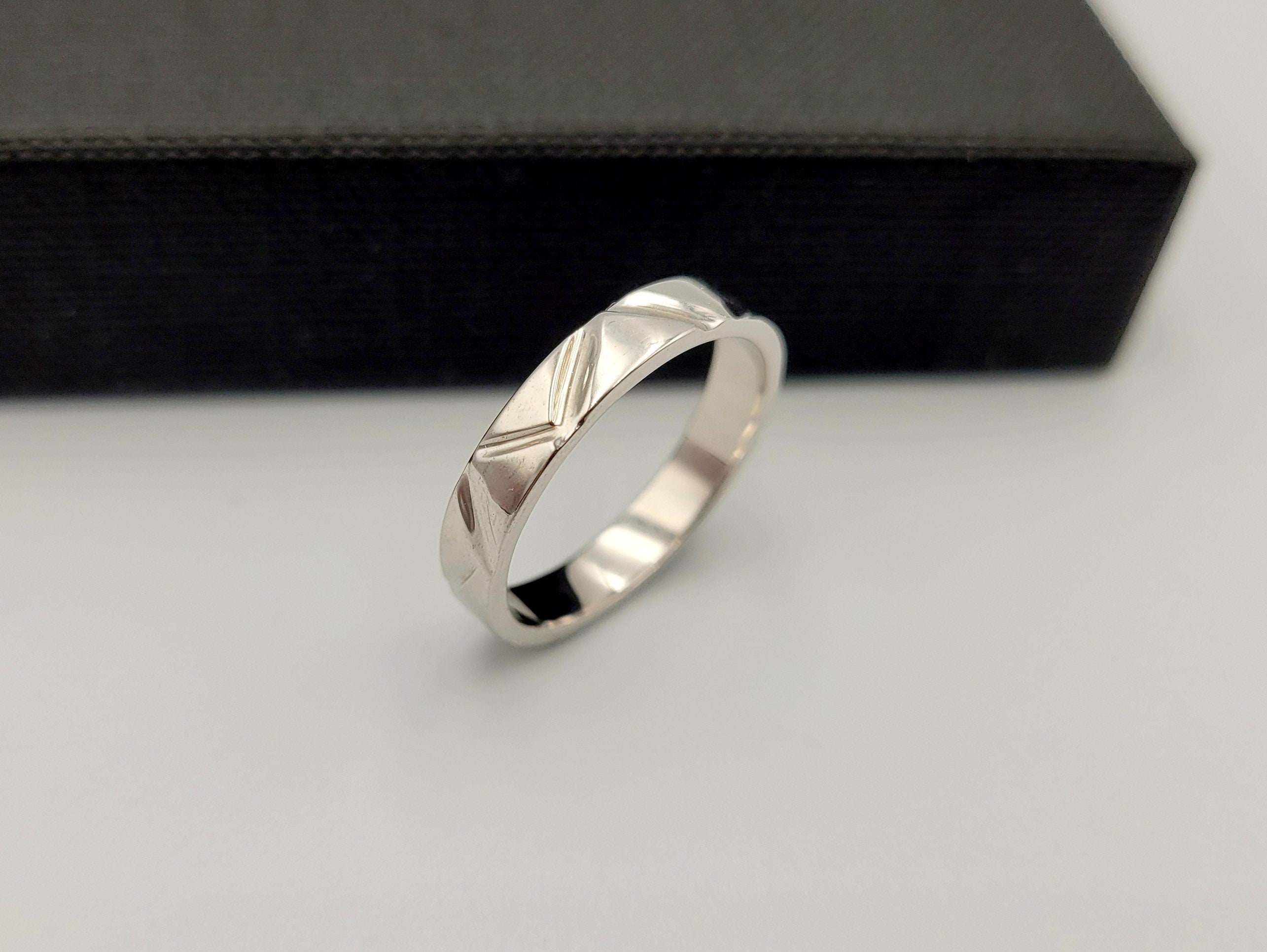Sterling Silver Textured Mens Wedding Band, Silver Mens Ring, Unisex Ring, Textured Band,  SilverThumb Ring, Engraved Gift For Him