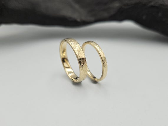 Hammered 10K Solid Gold Wedding Ring Set, Handmade Matching Bands, His and Hers Rings