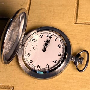 Reliable and Handsome Pocket Watch image 2