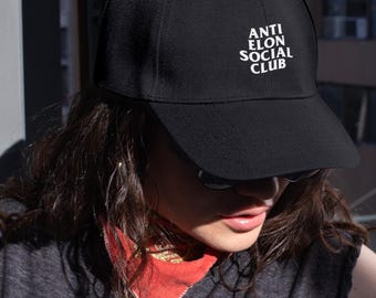 Gorra cerrada bordada contra Elon Social Club / Protesta contra DOGE, Resist y los que odian a Elon Musk