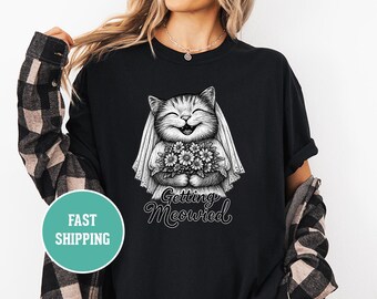 猫好きの花嫁の婚約Tシャツ、猫好きの花嫁のTシャツ、婚約発表Tシャツ、結婚披露宴