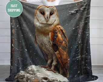 Beautiful Barn Owl Plush Fleece Blanket, Owl Portrait Blanket, Cozy Throw, Soft Bedding, Animal Lover Gift, Owl Lover Gift