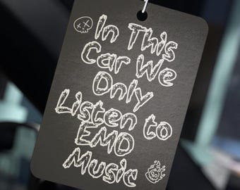 Ambientador para coche: regalo para amantes de la música emo, accesorio para coche emo para personas mayores, ambientador para fanáticos de la música alternativa, difusor de aroma para coche.