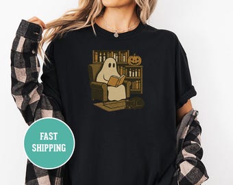 Retro Ghost Reading Books T-shirt, Librarian Ghost Halloween, Halloween Teacher Shirt, Halloween Gift, Boo Schoo, Unisex Tee