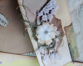 Diarios basura - Efímeras - Minidiarios - Sobres - Etiquetas para diarios - Correo feliz - Bolsillos - Bloc de notas - Marcapáginas