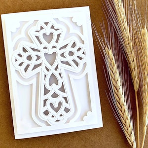 Layered Cross Card SVG and Studio cut file. Ideal for First Communion, Baptism, Confirmation, Sympathy, Easter and more. Click for details!