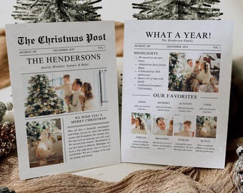Può includere: Due cartoncini rettangolari bianchi con un layout in stile giornale intitolato The Christmas Post e What A Year! Le carte includono foto di famiglia, sezioni di testo ed elenchi di momenti salienti e preferiti per la famiglia Henderson di Detroit, MI.