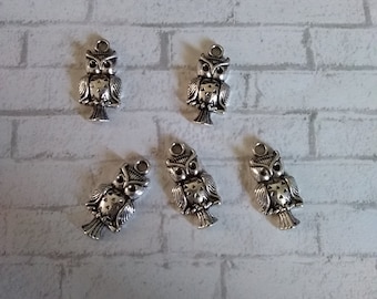 Silver owl Charm