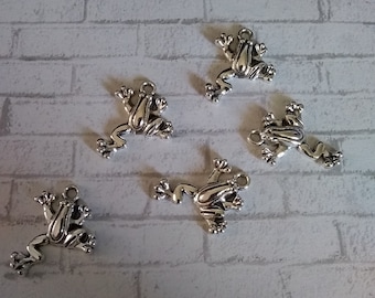 Dije de rana de plata
