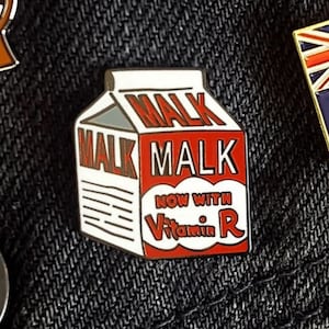 MALK Packung, jetzt auch mit Vitamin R! Die SIMPSONs Emaille Pin