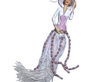 Poupée vintage victorienne à clapet en porcelaine à pampille suspendue
