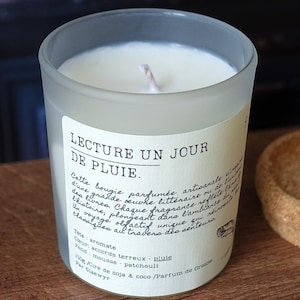 Lezen op een regenachtige dag - Literaire, ambachtelijke, plantaardige kaars
