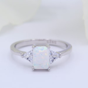 8mmx6mm Emerald Cut Lab White Opal Vintage Art Deco Three Stone Wedding Bridal Engagement Ring Triangle CZ 925 Sterling Silver New Design