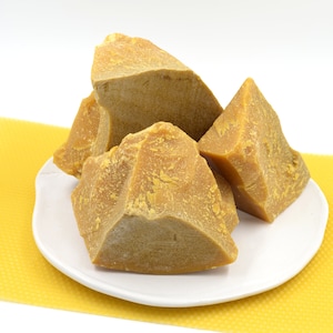 Cera d'api in blocchi / 100% pura cera d'api naturale fredda da apicoltori locali / Cera per candele d'api / 35 oz (2,2 libbre / 1000 g) / 2025