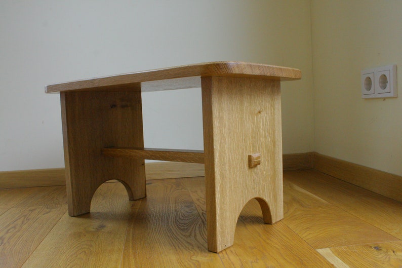 Oak stool made by hand tools only, step stool, solid wood, massive oak image 2