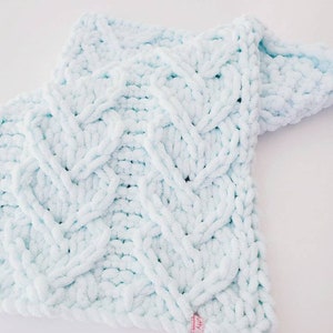 Handknit bebé manta- recién nacido regalo ganchillo - chunky Throw - manta de cuna de bebé - manta de cochecito - bebé ducha regalo - nuevo regalo de mamá