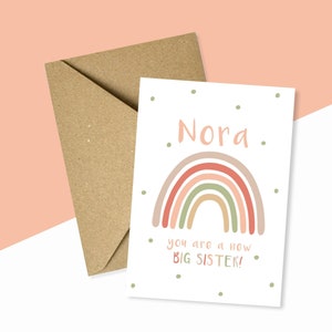Tarjeta de hermana mayor personalizada, tarjeta de nueva hermana mayor, tarjeta arcoíris, tarjeta rosa A6 para hermana, tarjeta de felicitación para nuevos hermanos, tarjeta con nombre personalizada