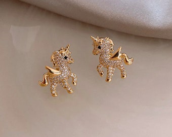 Cute Unicorn 925 Sterling Silver Colour Enamel Girls Ladies Earrings Studs Gift Cute Unicorn 925 Sterling Silver Colour Enamel Girls Ladies Earrings Studs Gift