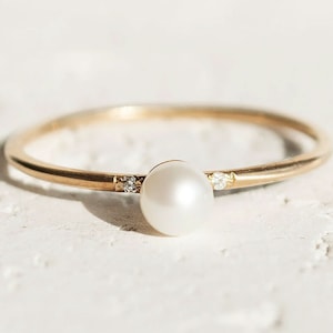 Alternative Engagement Ring | Pearl Engagement Ring | 14K Gold Pearl Ring