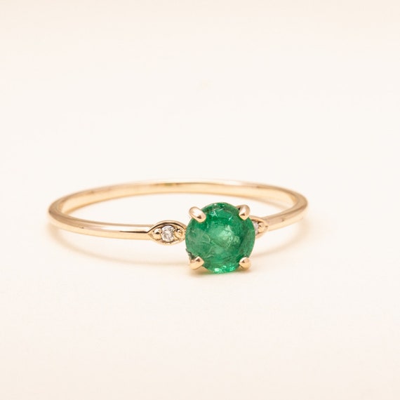 Green Emerald Engagement Ring | Diamond engagemen… - image 2